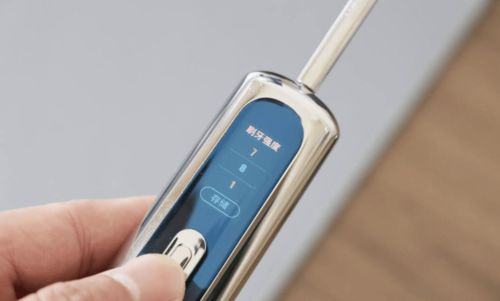 送礼首选明星青睐款 触控电动牙刷，颜值与科技并存的护齿精品